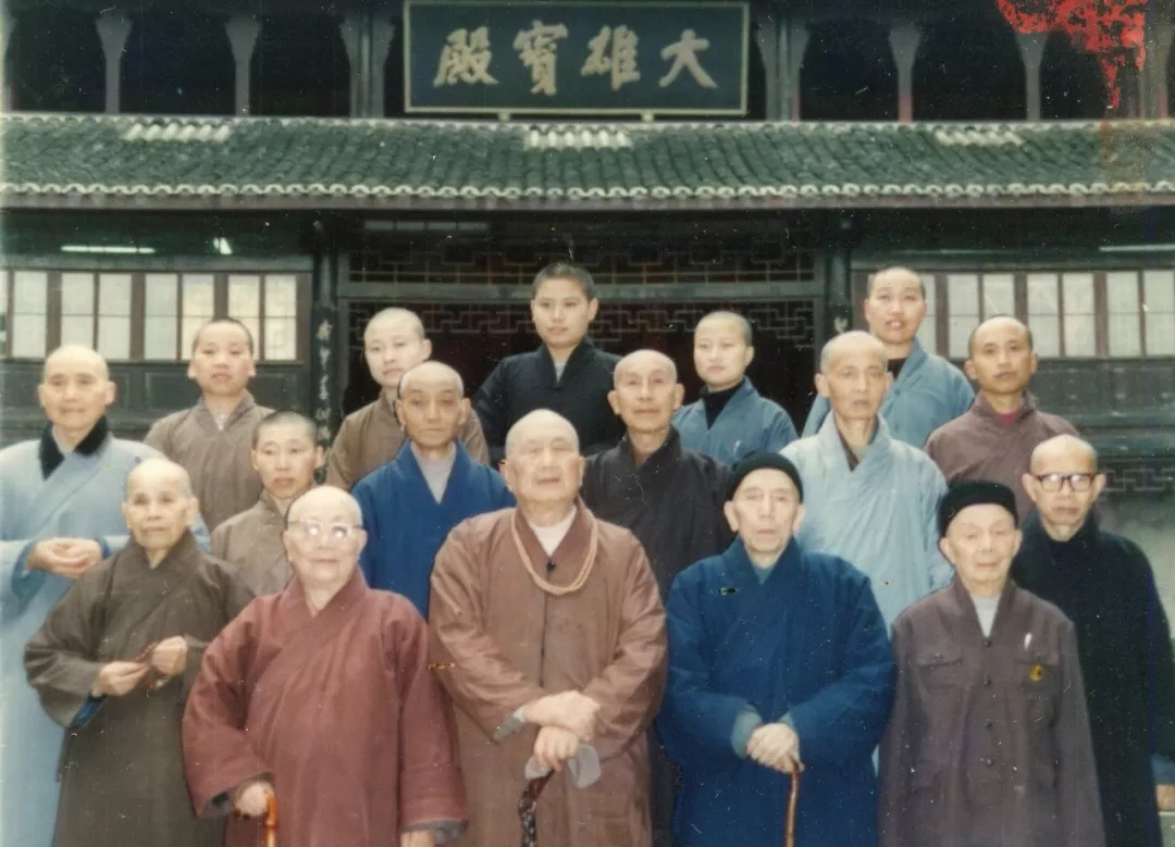 640.webp (12).jpg 640.webp (12).jpg