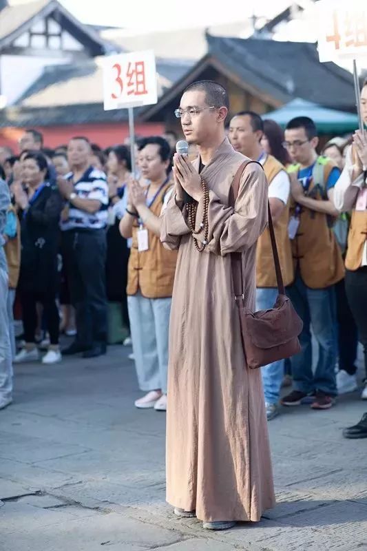 640-26.jpg 640-26.jpg